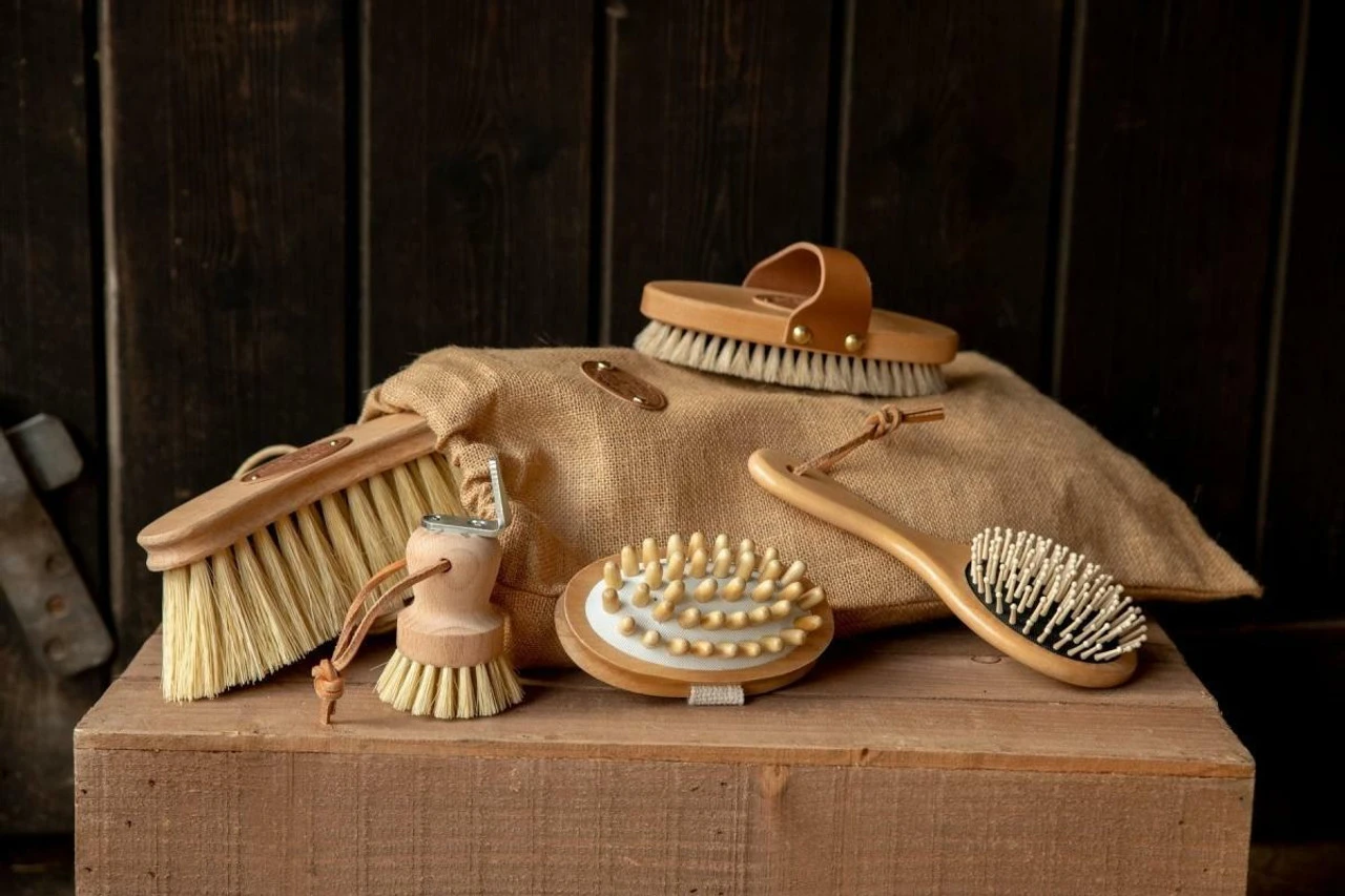 The Horse Care Shop -The Horse Care Shop borstiq borstiq everyday care grooming set 43162.1631362341