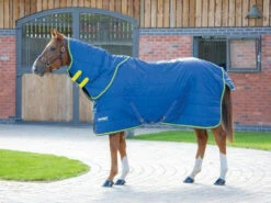 Shires Tempest Lightweight Stable Rug & Neck Set